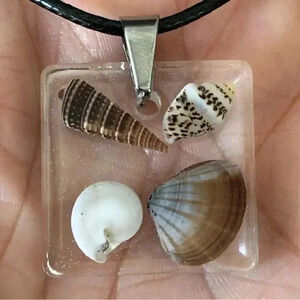 Real Mini Seashells Resin Black Waxed Cord Necklace Spring Floral Handmade New
